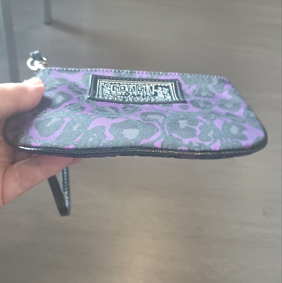 Coach Poppy Ocelot Purple & Black - Picture 9 of 9